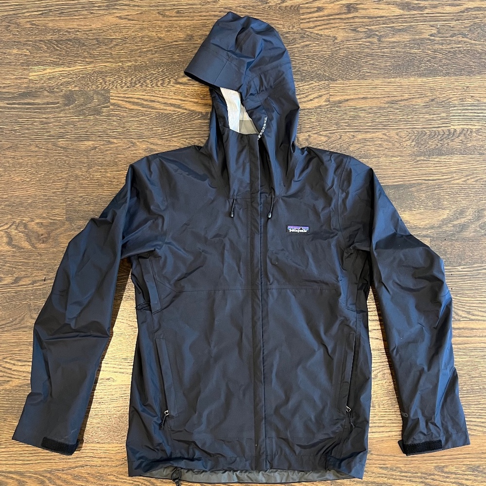 CLASSIC Patagonia Torrentshell 3L - Mens XS Rain Jacket - BARELY WORN